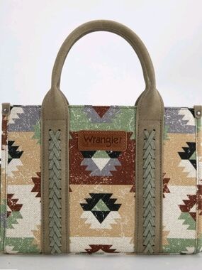 *RARE*Dani Morgan's Exclusive Wrangler Retro Southwest Crossbody Bag- Camo Green